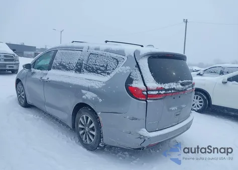 2021 Chrysler Pacifica Touring L z USA, uszkodzony, nr VIN 2C4RC1BG3MR527668